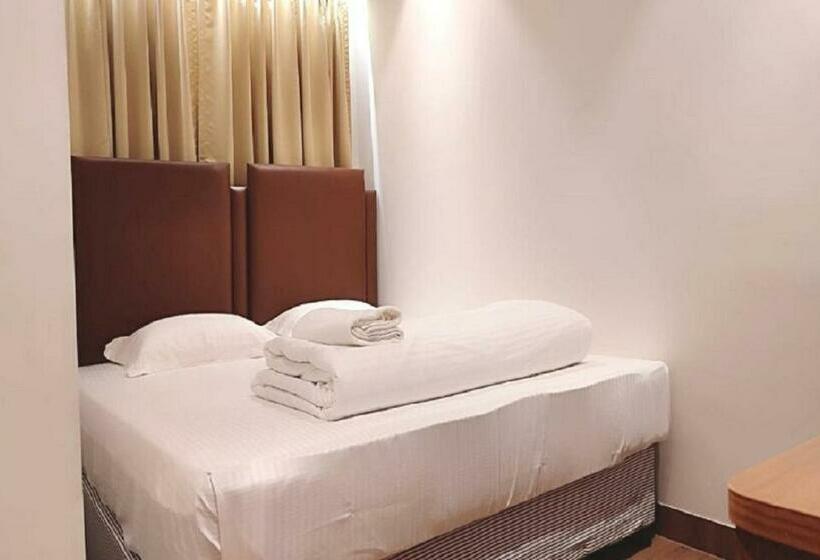 Номер Economy, Staymaker Hotel Mohan Palace