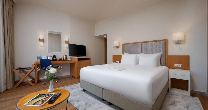 Номер Стандарт Вид на Сад, Rixos Park Belek, The Land of Legends Access