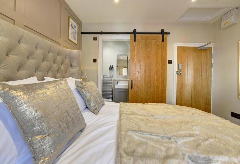 Номер Стандарт, The Bridge House Henley