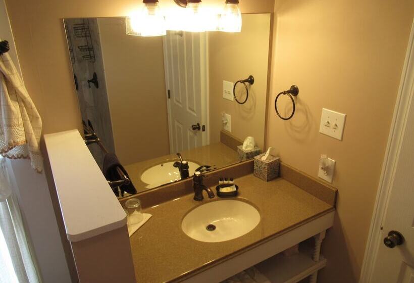 Номер Deluxe, Carrier Houses Bed & Breakfast