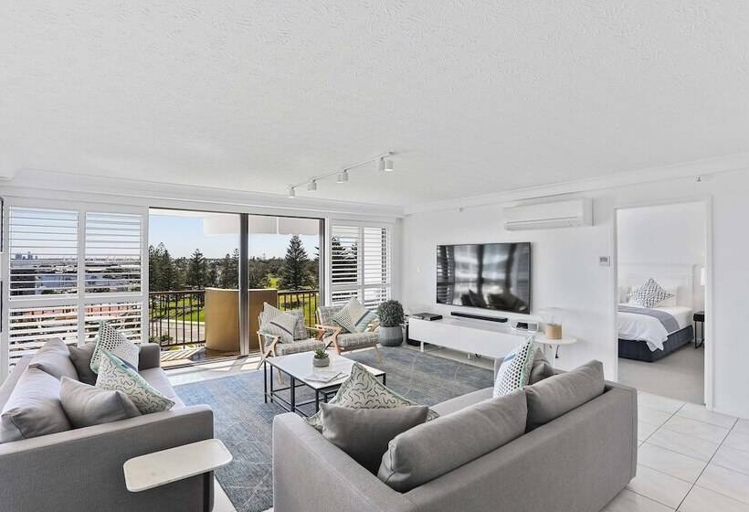 Апартаменты Superior 3 Спальни, De Ville Apartments