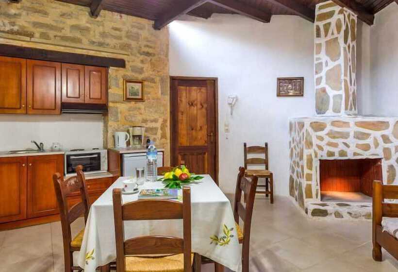شقة غرفة واحدة, Stone Village