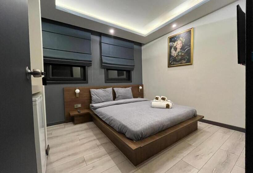 Escritório Estándar, Nenehatun59 Buti̇k Otel