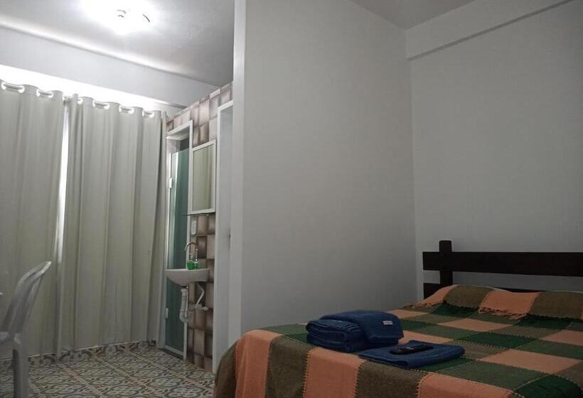 חדר סטנדרט לשלושה עם נוף לבריכה, Vista Mar Suítes