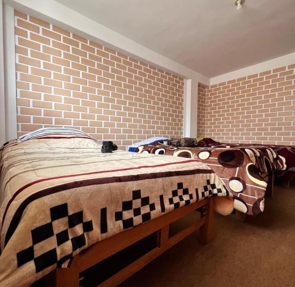 اتاق استاندارد سه نفره, Tony Montaña B&b