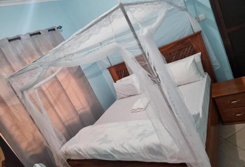 اتاق لوکس یک تخته, Kisanga Homestay