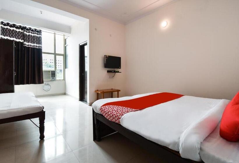 غرفة كلاسيكية ثلاثية, Flagship Ekta Palace