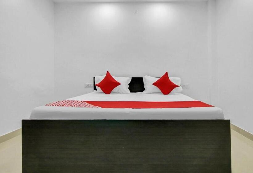트리플 클래식 룸, Flagship Hotel Secret Mirage Near Rithala Metro Station