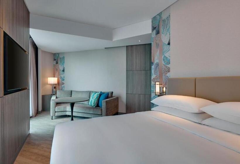 Люкс Executive Кровать Кинг, Courtyard By Marriott Setia Alam