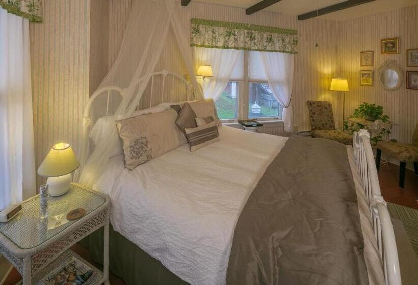 스탠다드 룸, Taylor House Inn