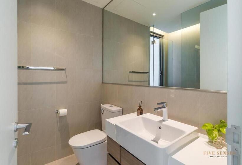 سوئیت پرزیدنت, Viia Residences In Kl Eco City, Five Senses
