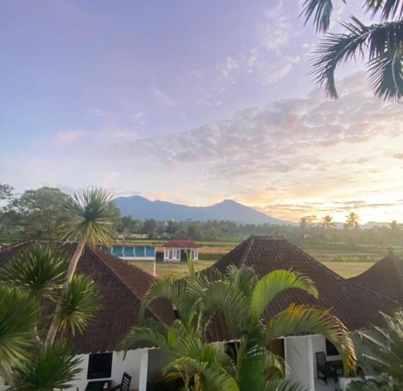 Номер Стандарт, Pondok Tetebatu Cottages And Cafe