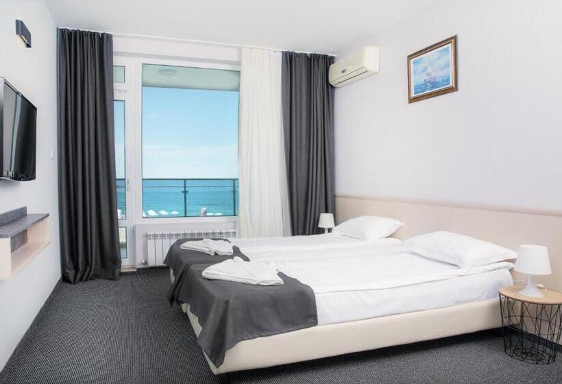 اتاق استاندارد با بالکن, Family Hotel Sunrise