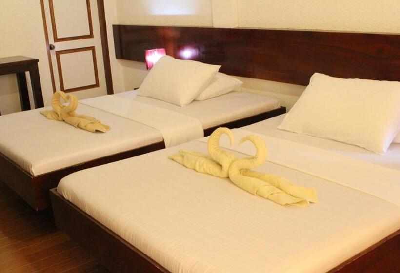 스탠다드 트리플 룸, Bohol Sunside Resort