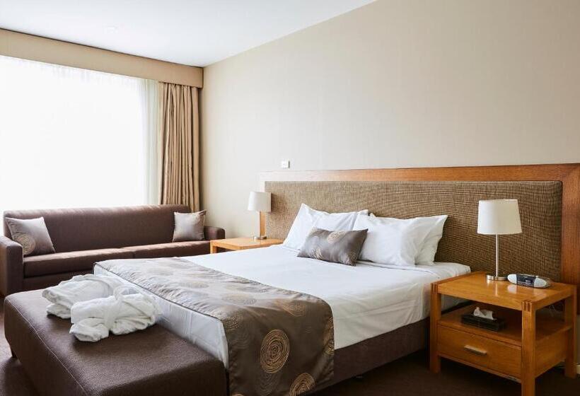 スイート, Mornington