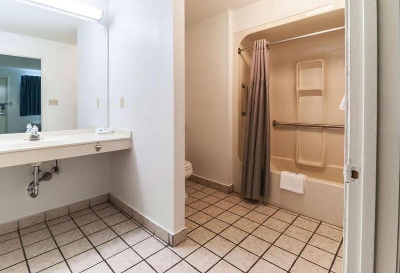 Номер Стандарт Адаптированный для Инвалидов, Motel 6southgate, Mi  Detroit