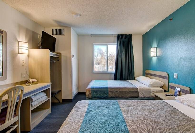 스탠다드 룸 더블 침대 2개, Econo Lodge