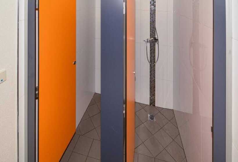 스탠다드 룸 공동 욕실, Chilli S Backpackers  Hostel