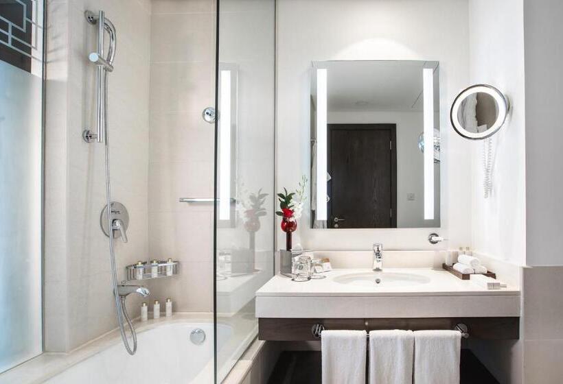 Номер Клуб Кровать Кинг, Royal M Fujairah By Gewan