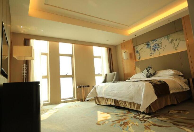 스위트 킹사이즈 침대, Ramada Yiyang Taojiang