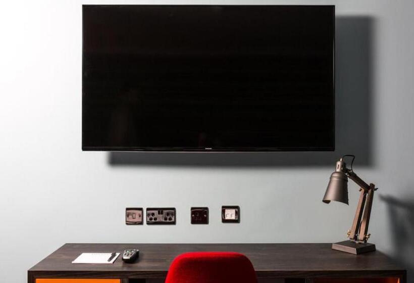 Номер Superior, Village Hotel Glasgow