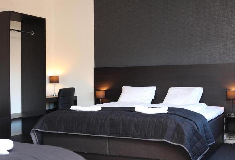 Номер Стандарт, Nacka Stadshotell