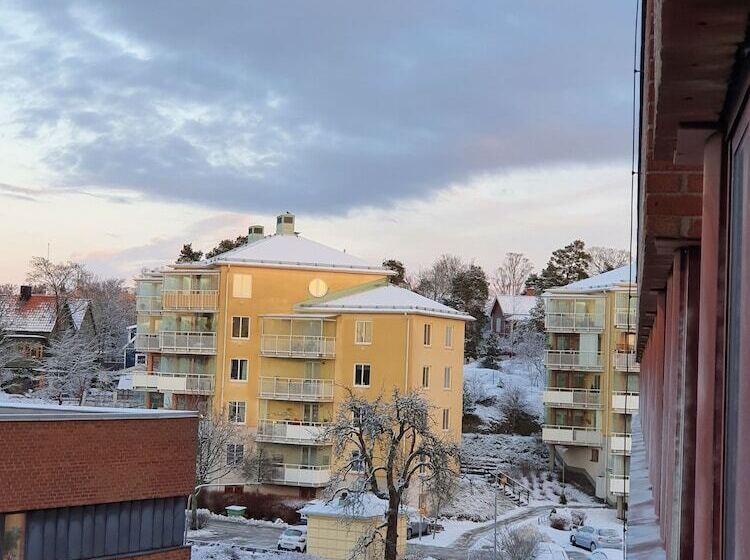 Номер Стандарт, Nacka Stadshotell