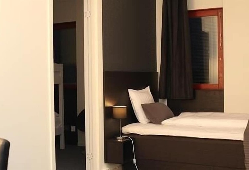 Номер Стандарт Трехместный, Nacka Stadshotell