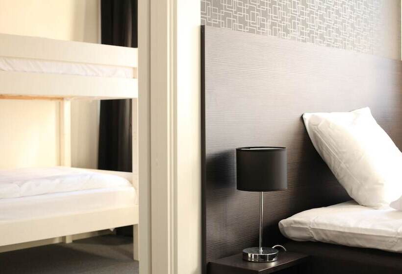 Номер Стандарт Трехместный, Nacka Stadshotell