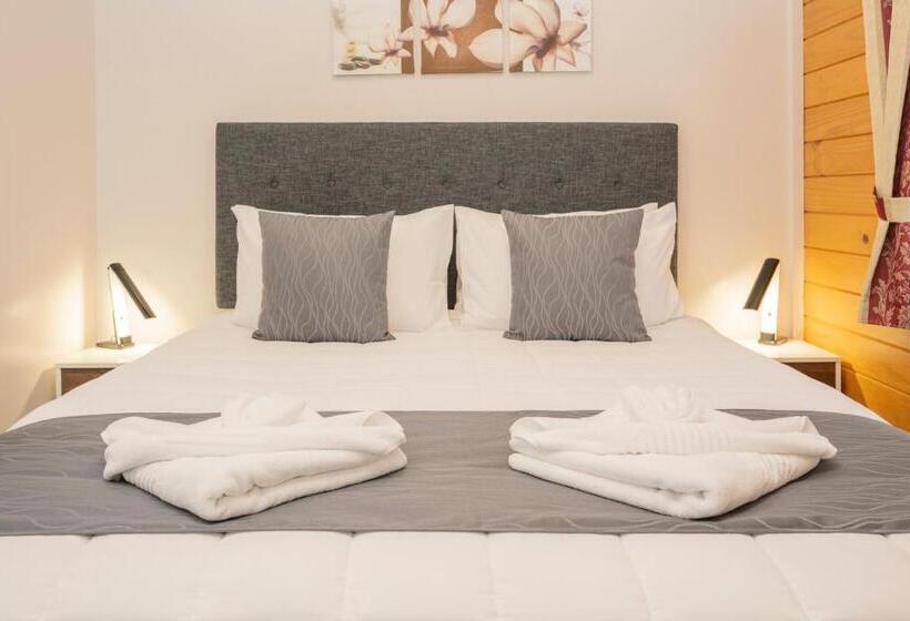 침실 2개 아파트, Tudor Park Motel