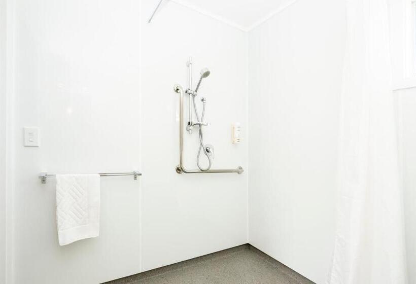 Апартаменты 2 Спальни, Tudor Park Motel