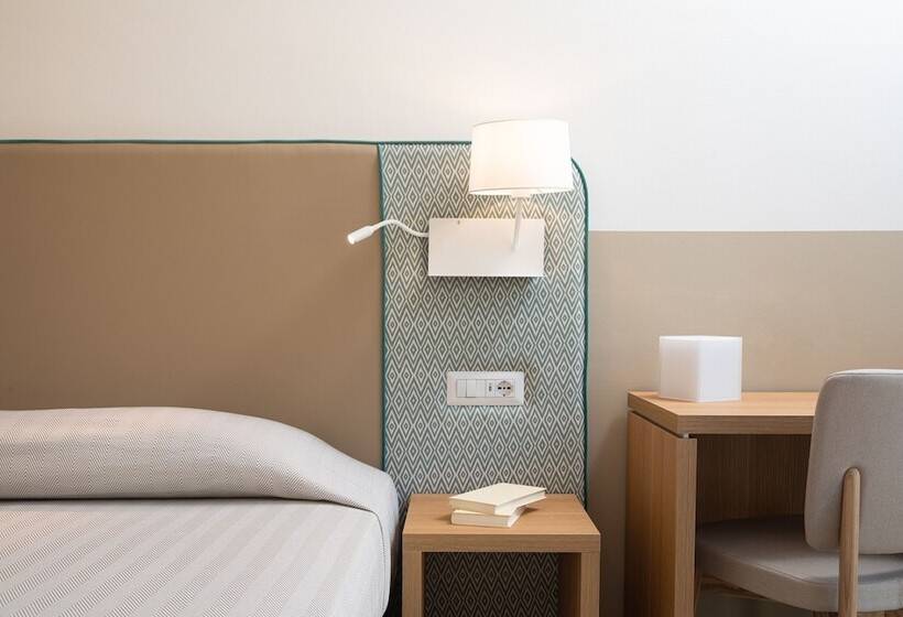 Номер Комфорт, Lu  Hotel Maladroxia