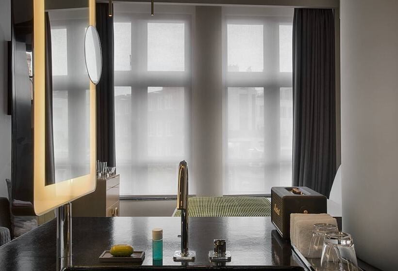 Şehir Manzaralı Standart Oda, W Amsterdam