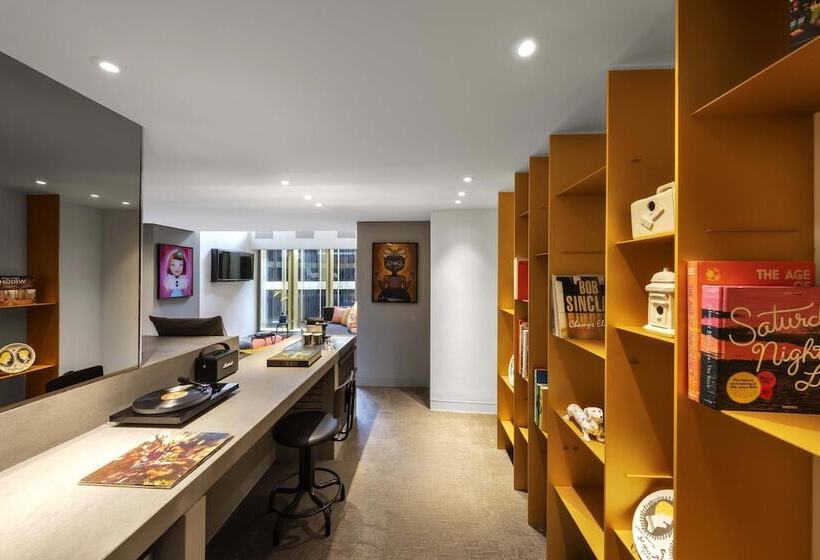 Manzaralı Süit, W Amsterdam