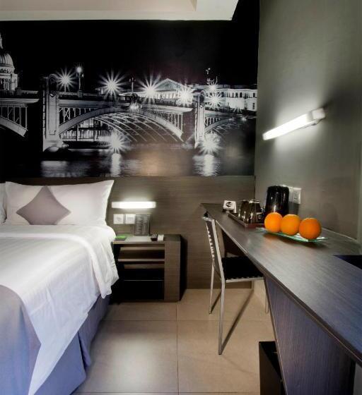 Номер Superior, Neo Hotel Tendean Jakarta By Aston