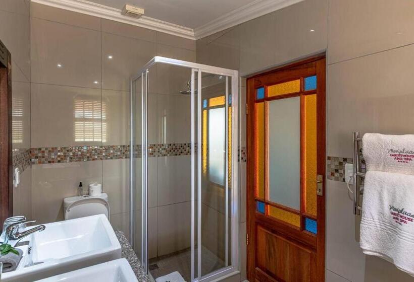 Номер Стандарт, Mooiplaas Guest House
