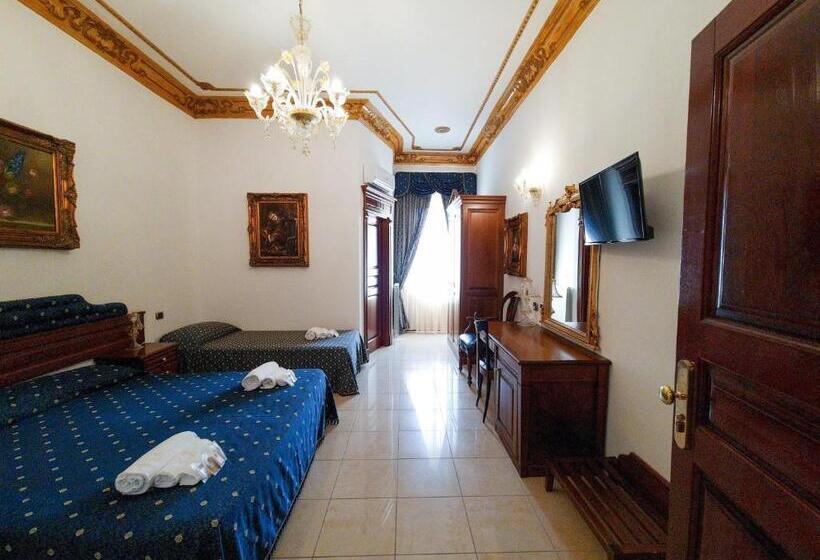 Номер Стандарт Трехместный, Euro Hotel Iglesias