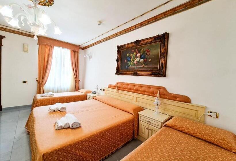 Четырехместный Номер Стандарт, Euro Hotel Iglesias