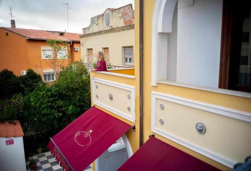Номер Deluxe с Балконом, Euro Hotel Iglesias