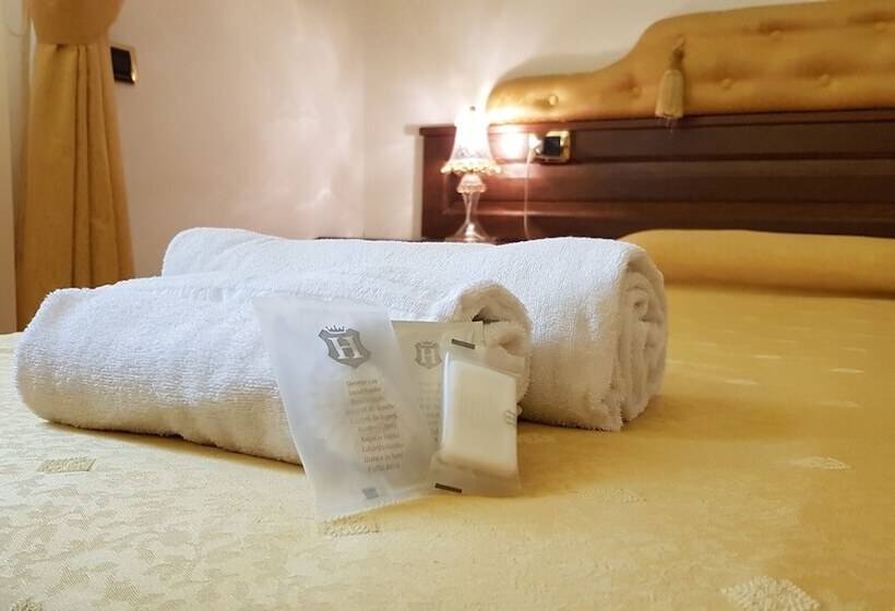 Номер Стандарт, Euro Hotel Iglesias