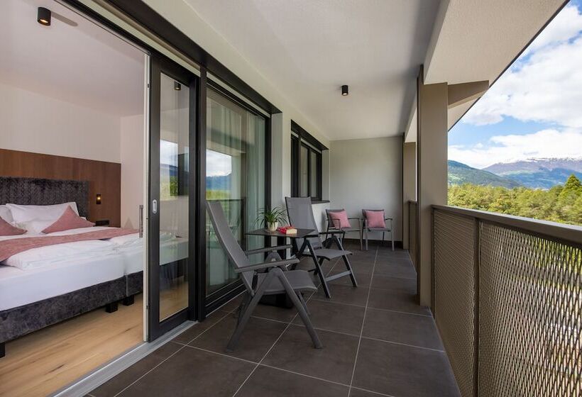 Family Suite, Garden Park