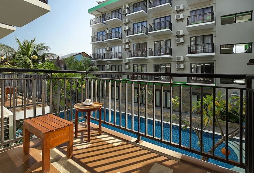Номер Deluxe Вид на Бассейн, Rofa Kuta Hotel   Chse Certified