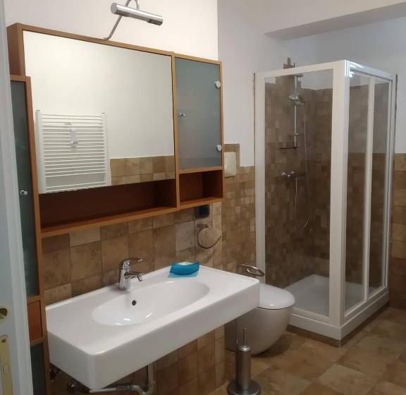 Номер Стандарт Трехместный, Elios Bed And Breakfast In Villa   Fuscaldo
