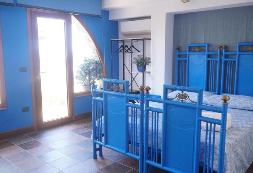 Номер Стандарт Вид на Бассейн, Elios Bed And Breakfast In Villa   Fuscaldo