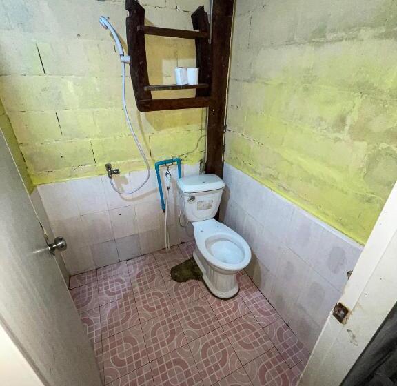 Трехместный Номер Стандарт Совместная Ванная, Sweet View Guesthouse