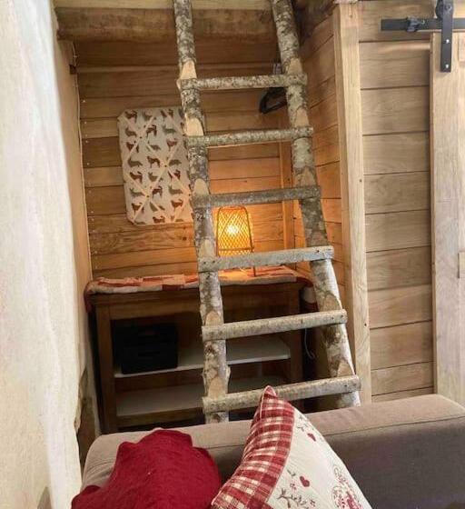 Номер Стандарт, Le Haut Repaire