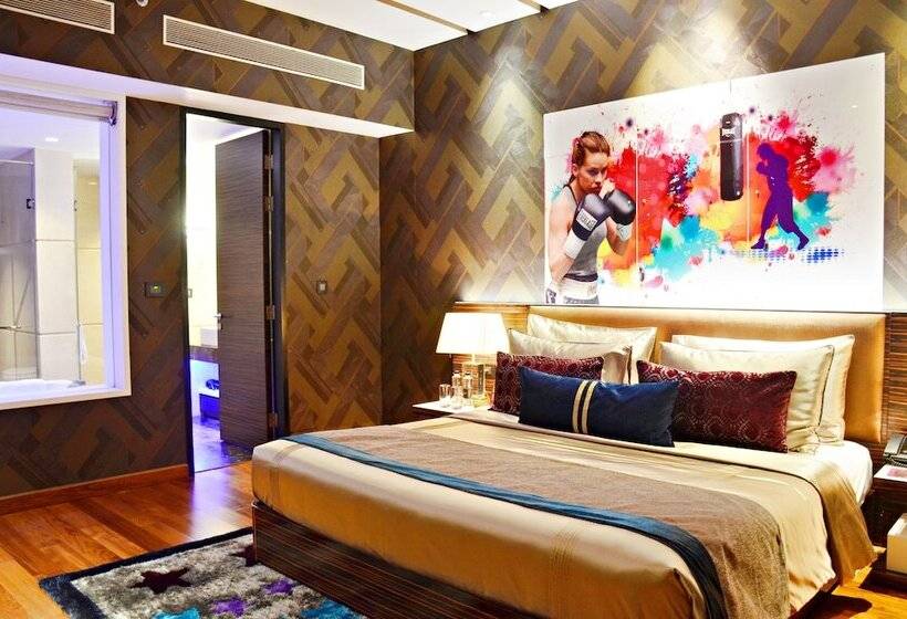 Президентский Люкс, Planet Hollywood Beach Resort Goa