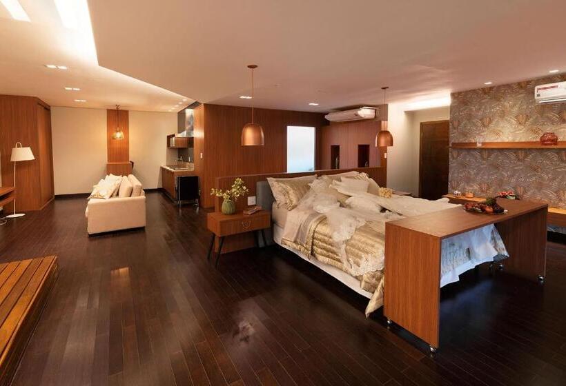 سوئیت پرزیدنت, Tryp By Wyndham Varginha Cafe Royal