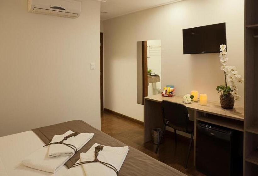 سوییت لوکس, Tryp By Wyndham Varginha Cafe Royal