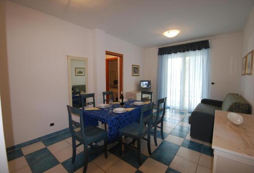 Апартаменты 2 Спальни, Mare Blu Residence